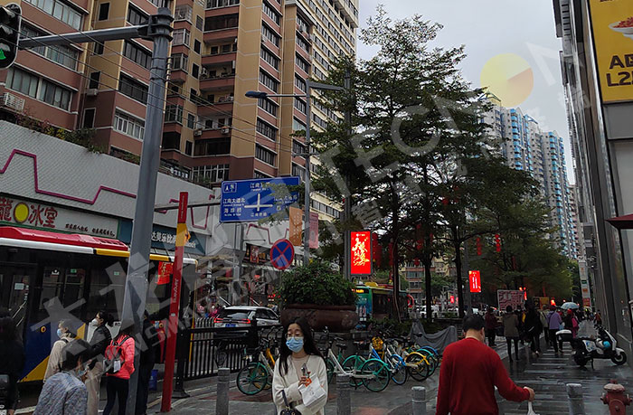 戶外LED廣告機